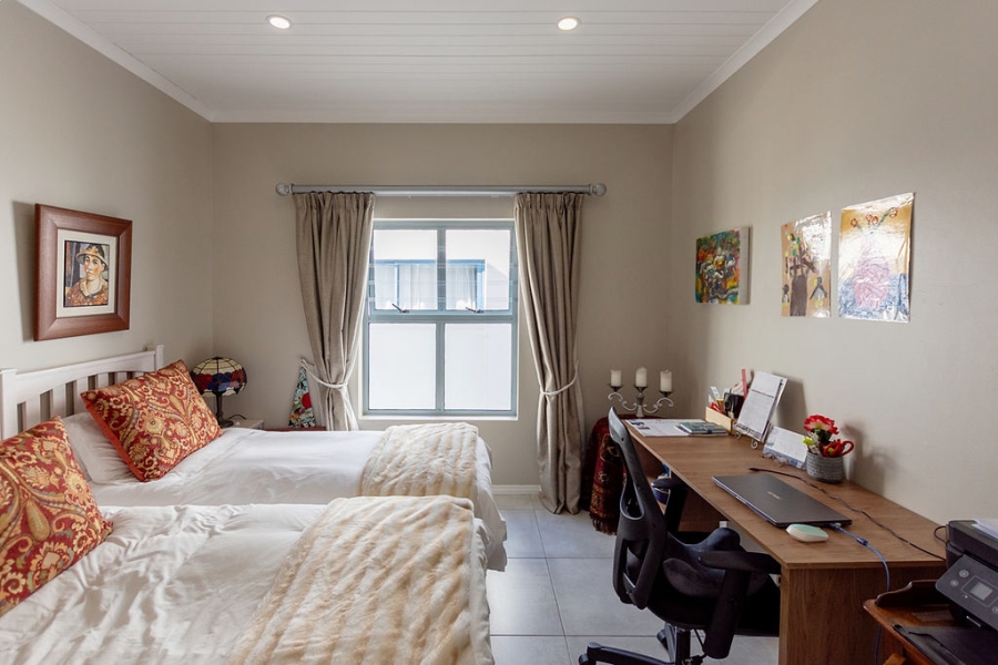 3 Bedroom Property for Sale in Blue Lagoon Western Cape